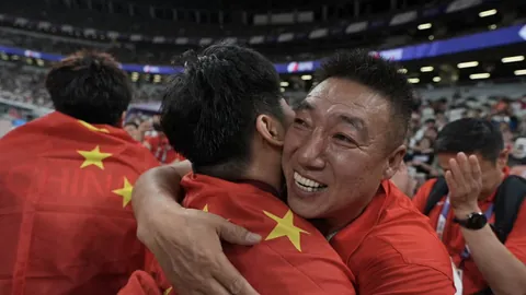 瓜迪奥拉智慧助力阿尔特塔崭露头角，冠军荣耀近在咫尺！